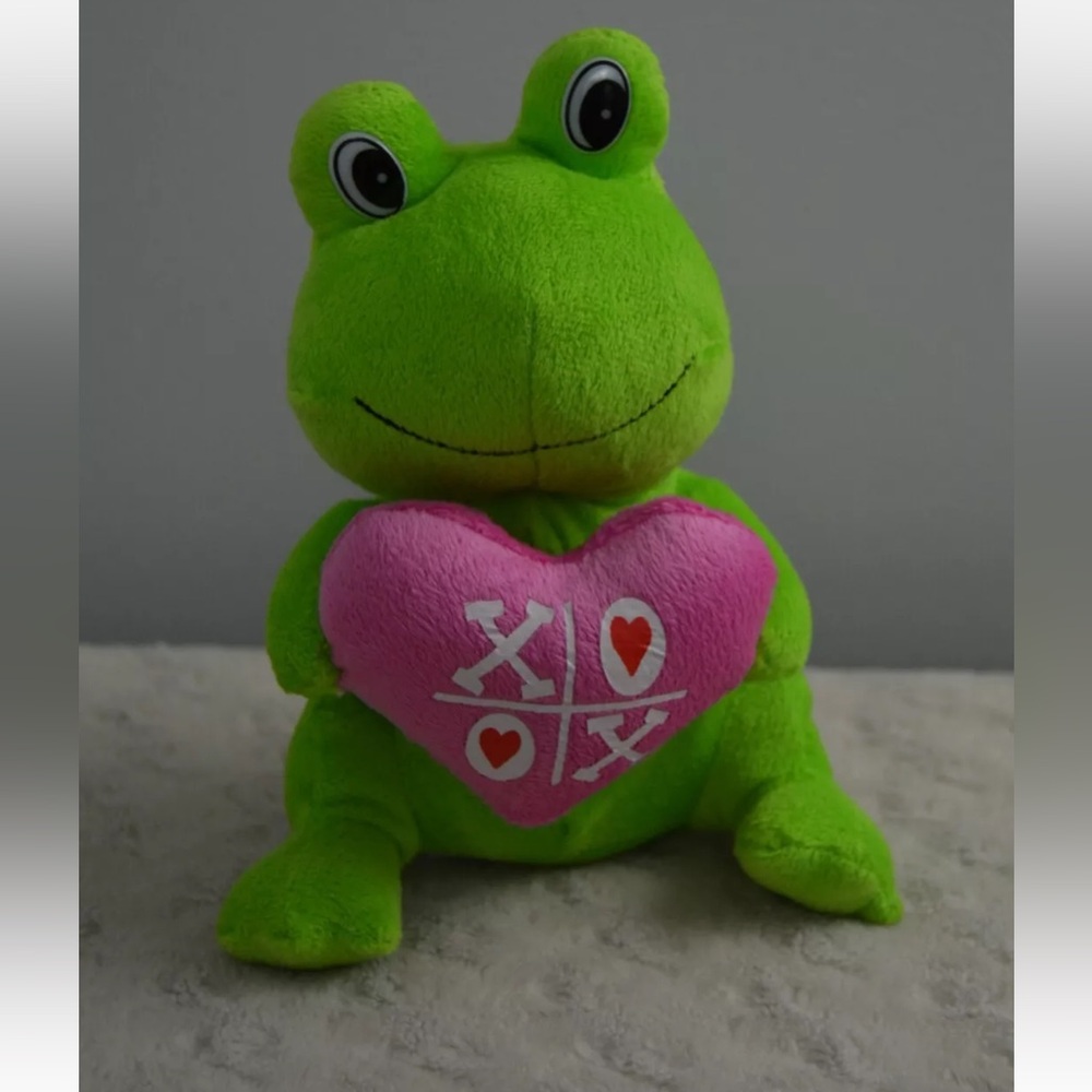 Kids of America Corp Frog Plush Stuffed Animal Holding XOXO Heart Pink Green